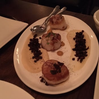 Loi Estiatorio - Scallops - Greek Near Me - New York, New York Loi Estiatorio - Scallops - Greek Near Me - New York, New York