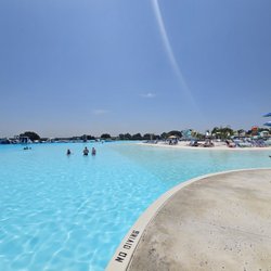 Mirada - Large swimming area
