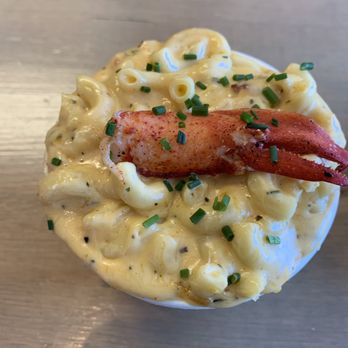 Hook & Anchor - Lobster Mac and cheese - Seafood Near Me - Costa Mesa, California