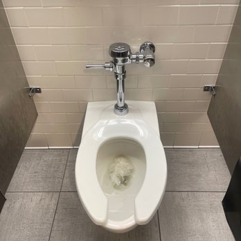 Macy's - Department Stores Near Me - West Nyack, New York