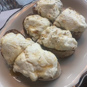 Maialina - Bruschetta Ricotta appetizer - Italian Near Me - Indianapolis, Indiana