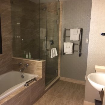 Crystal Mountain - Hotels Near Me - Thompsonville, Michigan