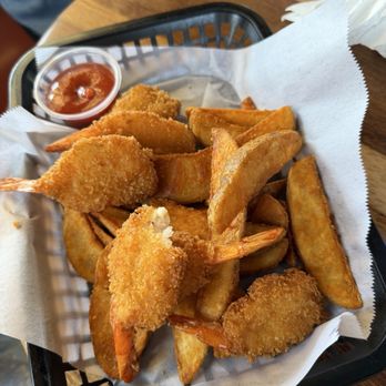 The Chowder Barge - Shrimp basket - Seafood Near Me - Wilmington, California The Chowder Barge - Shrimp basket - Seafood Near Me - Wilmington, California