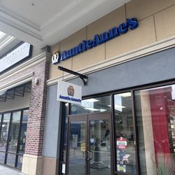 Auntie Anne's