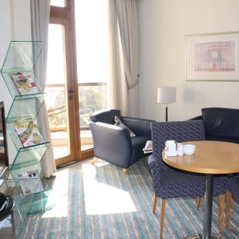 Mersin HiltonSA - executive lounge - Hotels Near Me - Mersin, 33