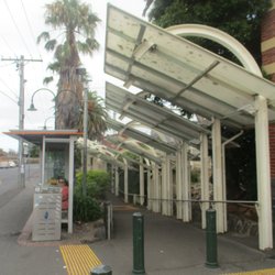Essendon Railway Station
