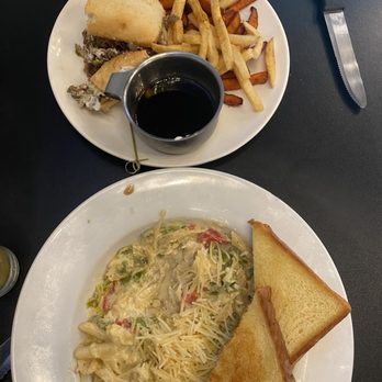 Two Cranes Bistro and Brew - Prime rib sandwich green chile chicken pasta - Comfort Food Near Me - Albuquerque, New Mexico Two Cranes Bistro and Brew - Prime rib sandwich green chile chicken pasta - Comfort Food Near Me - Albuquerque, New Mexico