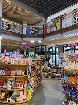 Gene's Sausage Shop and Delicatessen by null