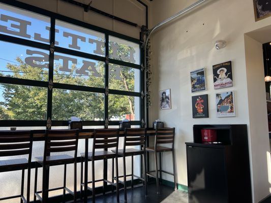 Little Hats Market by null Little Hats Market by null