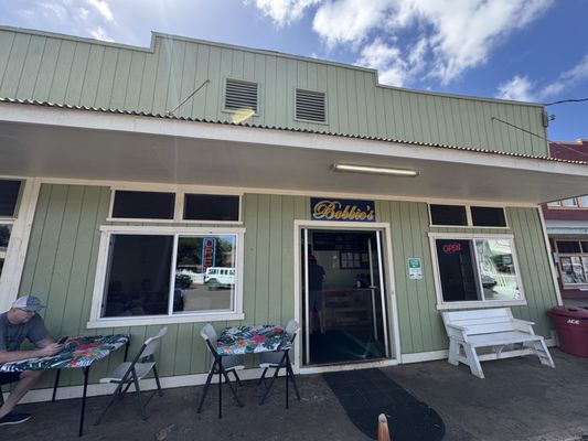 Bobbie's Restaurant by null