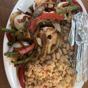 Alma Mexicana - Shrimp Fajitas Plate - Mexican Near Me - Miami Beach, Florida Alma Mexicana - Shrimp Fajitas Plate - Mexican Near Me - Miami Beach, Florida