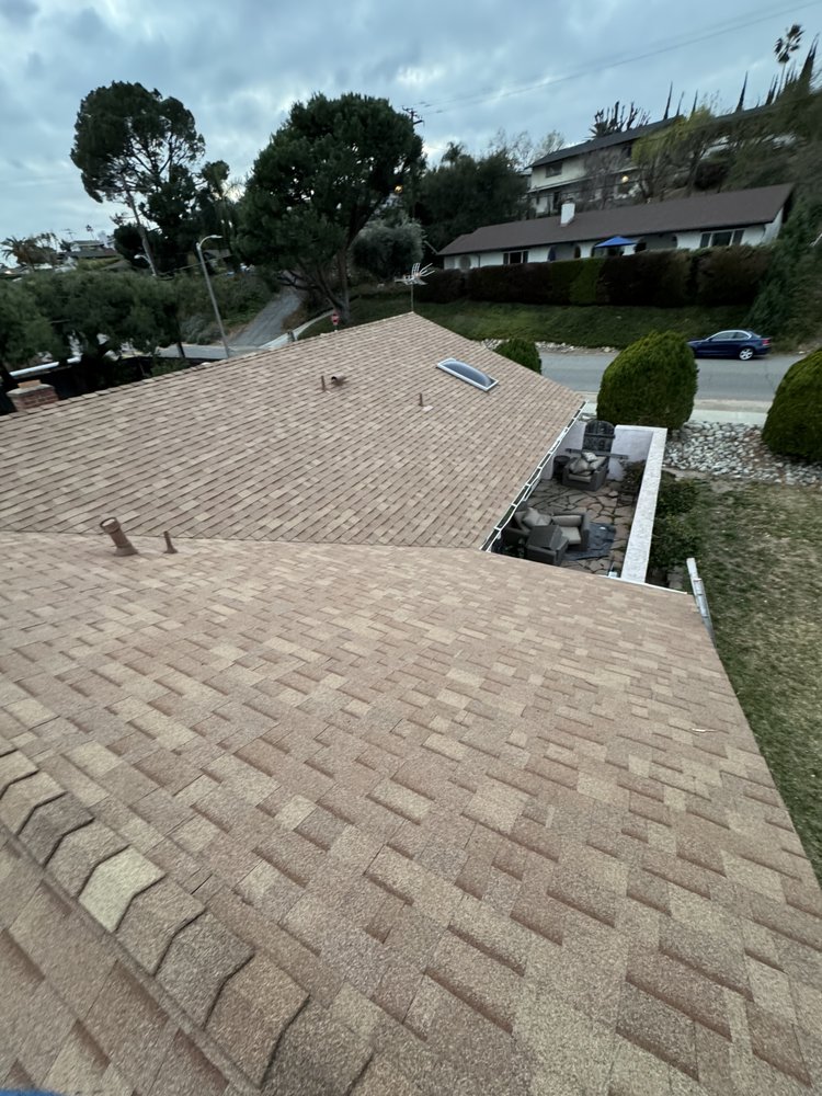 Slide of Perez Roofing