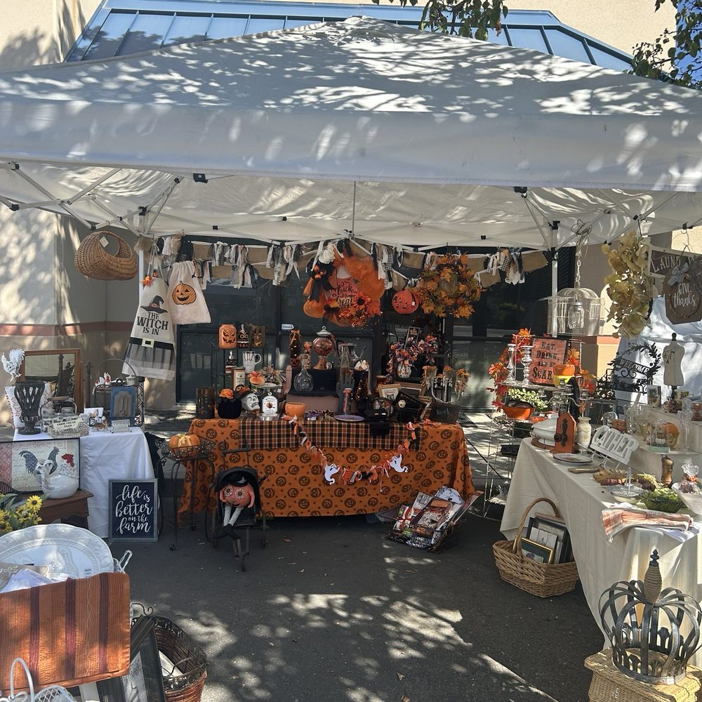 Paris Flea Market - Flea Markets Near Me - Livermore, California Paris Flea Market - Flea Markets Near Me - Livermore, California