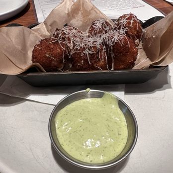 North Italia - Cacio e Pepe Arancini - Italian Near Me - Miami, Florida North Italia - Cacio e Pepe Arancini - Italian Near Me - Miami, Florida