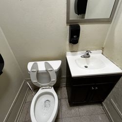 Mini Mart - Bathrooms
