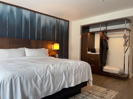 Marriott Downtown at CF Toronto Eaton Centre by null