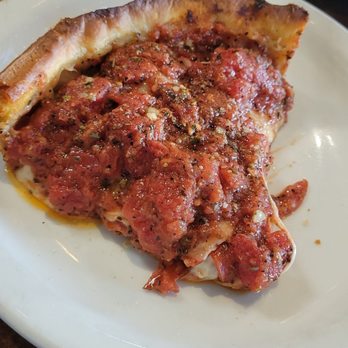 Rance's Chicago Pizza - Slice of pepperoni pizza - Pizza Near Me - Long Beach, California Rance's Chicago Pizza - Slice of pepperoni pizza - Pizza Near Me - Long Beach, California