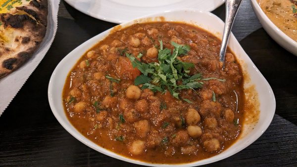 Curry and More by null