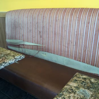 Ono Hawaiian BBQ - Dining seating :-( - Hawaiian Near Me - Manteca, California Ono Hawaiian BBQ - Dining seating :-( - Hawaiian Near Me - Manteca, California