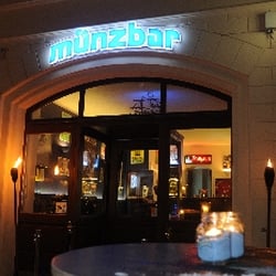 Münzbar - Von außen