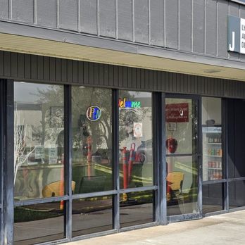 Lynda's African Delicacies - Storefront. They are no longer in a food truck! 1/3/2025 - African Near Me - Irvine, California