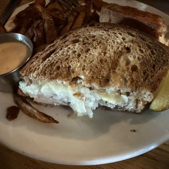 Flatwater Restaurant - Reuben with brisket - Comfort Food Near Me - Indianapolis, Indiana