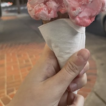 Loard's Ice Cream - Peppermint was amazing! - Ice Cream & Frozen Yogurt Near Me - Orinda, California