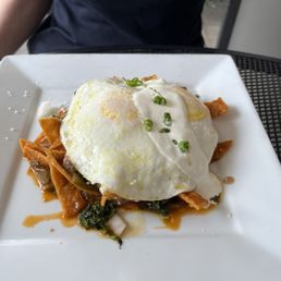 Chiplequles poblano
