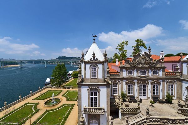 Pestana Palácio do Freixo by null