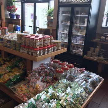 Hong Cuc Grand Eatery - More snacks/cold drinks - Vietnamese Near Me - Lowell, Massachusetts