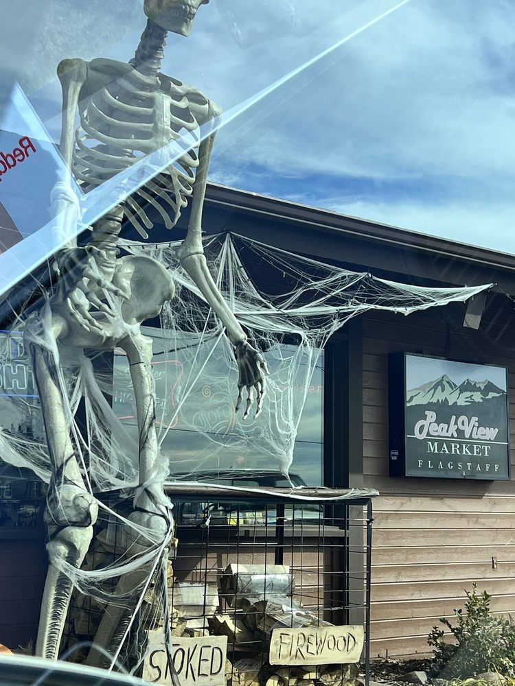 PEAK VIEW MARKET & SHELL GAS STATION Updated September 2024 3400 N