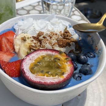The Press Shop - Spirulina bowl - Cafes Near Me - Bowral, NSW