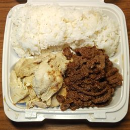 1/2 & 1/2, BBQ chicken & BBQ beef, with double rice instead of rice & veg 1/2 & 1/2, BBQ chicken & BBQ beef, with double rice instead of rice & veg