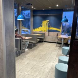 McDonald's - Dining room