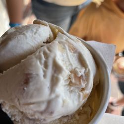 Hornstra Farms - Apple pie ice cream