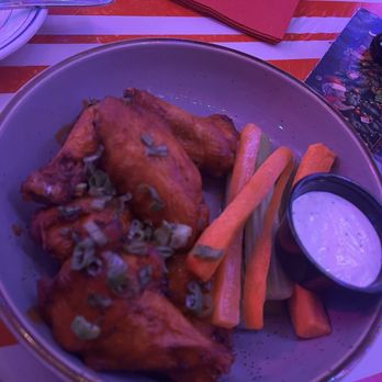 The Ordinarie - Buffalo Chicken wings - New American Near Me - Long Beach, California
