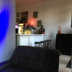 Hafenkneipe Hanau - Theke vom Gastraum aus gesehen