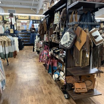 Murdoch's Ranch & Home Supply - All the bags - Department Stores Near Me - Schertz, Texas Murdoch's Ranch & Home Supply - All the bags - Department Stores Near Me - Schertz, Texas