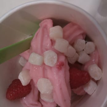 Yogurtland - Strawberry yogurt w/ mochi and raspberry - Ice Cream & Frozen Yogurt Near Me - Baton Rouge, Louisiana Yogurtland - Strawberry yogurt w/ mochi and raspberry - Ice Cream & Frozen Yogurt Near Me - Baton Rouge, Louisiana