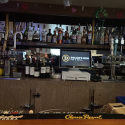 Dolan's Den - Bar