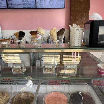 Scoops and Cookies - Ice Cream & Frozen Yogurt Near Me - Deerfield, Illinois