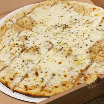 Paint's Underground Pizza - 12" Garlic Cheese Bake - Pizza Near Me - Victoria, Texas