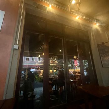 Glory Duck Restaurant - Vietnamese Near Me - Berlin, BE