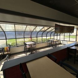 Tommy's Red Hots - Wonderful scenic view of the nearby park river nature trail
