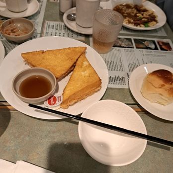 The Boss Bakery & Restaurant - French toast - Bakeries Near Me - Vancouver, British Columbia The Boss Bakery & Restaurant - French toast - Bakeries Near Me - Vancouver, British Columbia