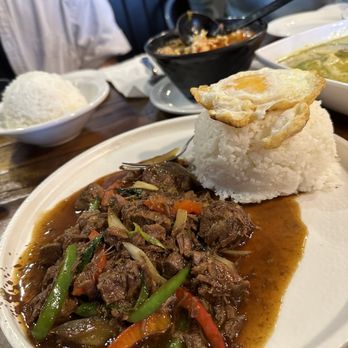 EAT BKK Thai Kitchen & Bar - Beef rice - Thai Near Me - Toronto, Ontario EAT BKK Thai Kitchen & Bar - Beef rice - Thai Near Me - Toronto, Ontario