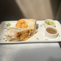 Spruzzo Restaurant & Bar - Breakfast Burrito