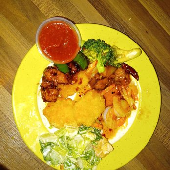 Lin's Grand Buffet - Shrimp and assorted veggies. - Buffets Near Me - Phoenix, Arizona Lin's Grand Buffet - Shrimp and assorted veggies. - Buffets Near Me - Phoenix, Arizona