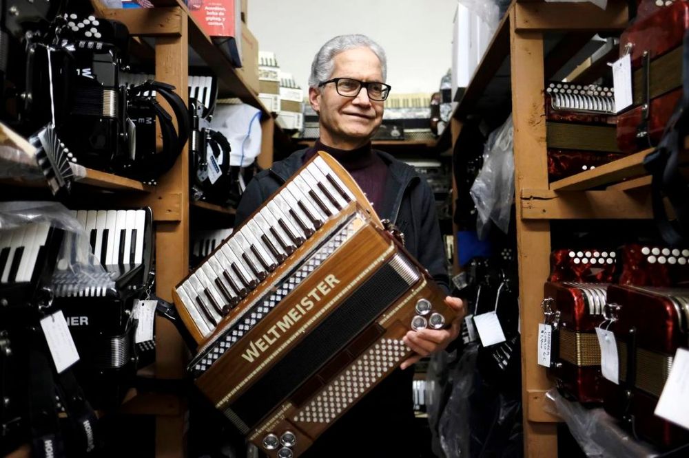 ACCORDIONS CANADA Updated August 2024 1608 Eglinton Avenue W, York