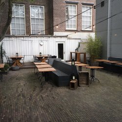 South Of Houston - Simple but pleasant patio, a small haven in the middle of the city